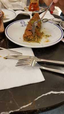 Ali Usta Burma Kadayıf & Baklavaları