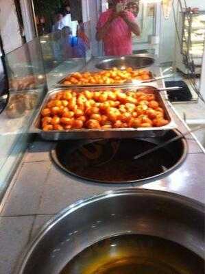 Tilla Profiterol Ve Lokma Evi