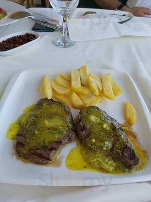 Dolmabahce Sarayi Saat Kulesi Kafeteria