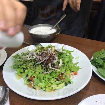 Şanlı Urfa Beyzade Kebap Lahmacun Salonu