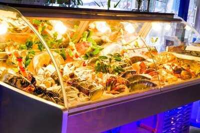 İzmir Balık & Et Restoran