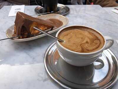 Viyana Kahvesi Galata