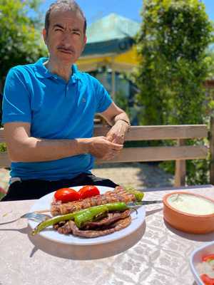 Green House Garden Restaurant-bar