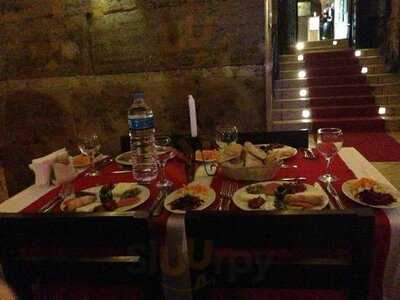 Taşhan Arkat Night Club