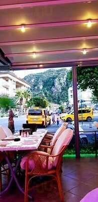 Florida Restaurant & Bar