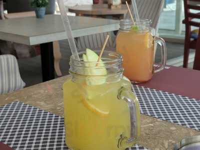 The Chef Cafe & Brasserie