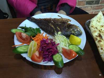 Direklerarasi Pide Salonu