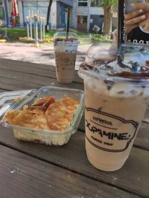 Dopamine Coffee Shop