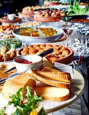 The Steeve By Ismet Saz