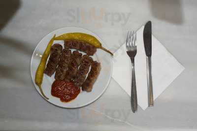 Tarihi Halkın Köftecisi