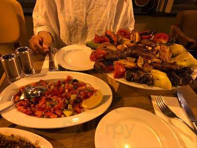 Mari Cafe And Restaurant