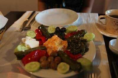 Nuran's Design Gallery Cafe