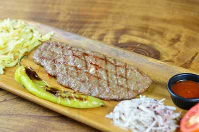 Balata Et Boşnak Köftecisi