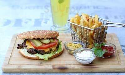 Tadal Pastane & Cafe