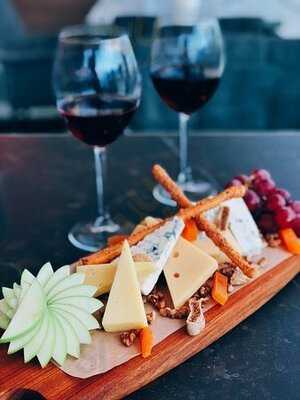 The Hunger Piazza Avm