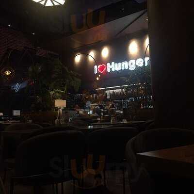 The Hunger Piazza Avm