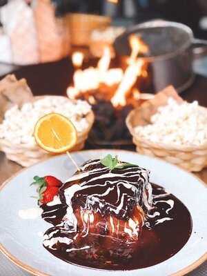 The Hunger Piazza Avm