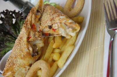 Roadhouse Coffee & Kitchen