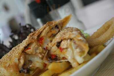 Roadhouse Coffee & Kitchen