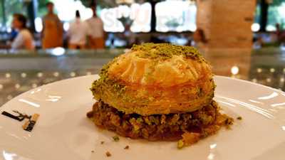 Meşhur Dönerci Aydın Usta