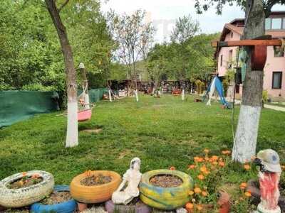 Mints Hotel Restaurant