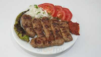 Aydın Kardeşler Köfte Salonu