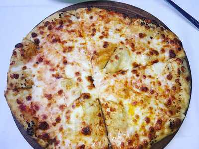 Hayata Sarıl Lokantası