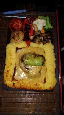 Picalo Restaurant & Bar