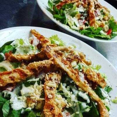 Karışık Pizza & Cafe