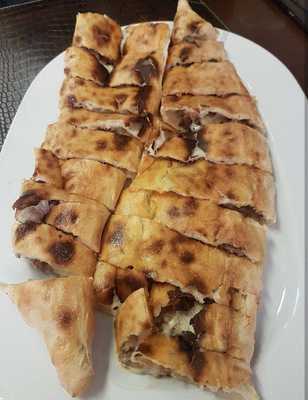 Bankalar Karadeniz Pide Salonu