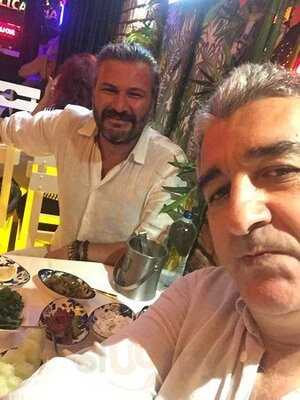 Asmalı Cumba "cadde"