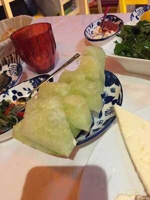 Asmalı Cumba "cadde"