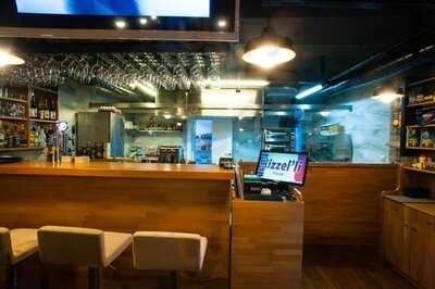 Rizzelli Cafe & Restorant