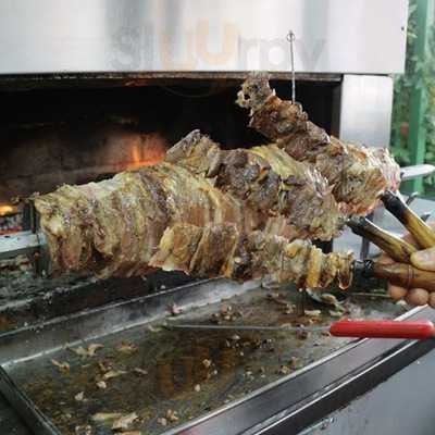 Yaşar Usta Cağ Kebap Salonu