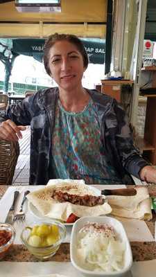 Yaşar Usta Cağ Kebap Salonu