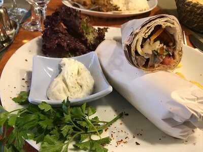 Yarenler Cafe & Restaurant