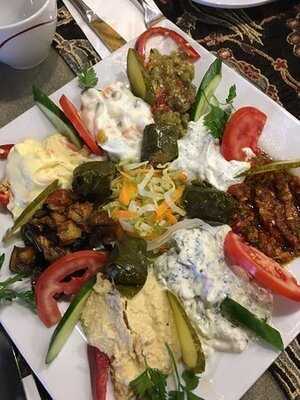 Yarenler Cafe & Restaurant