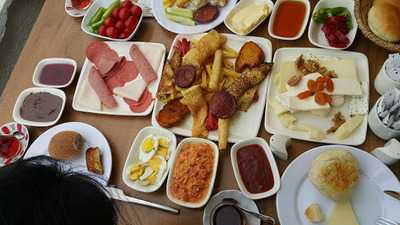 Tufi Aile Çay Bahçesi & Cafe