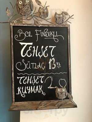 Mora Cafe Adem Baba'nın Yeri