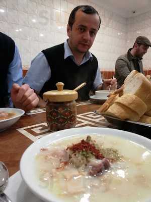 Lezzet Et Lokantası