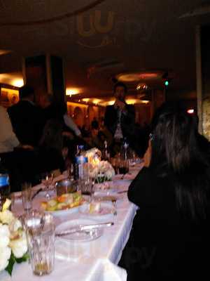 Le Chateau Restaurant