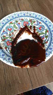 Tarihi Çinili Fırın Börekçisi