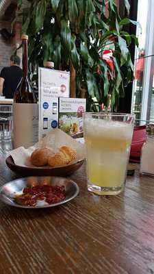 Tarihi Çinili Fırın Börekçisi