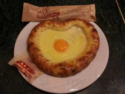 Alp Karadeniz Pidecisi