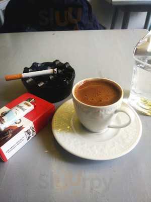 Alfred Cafe & Restaurant