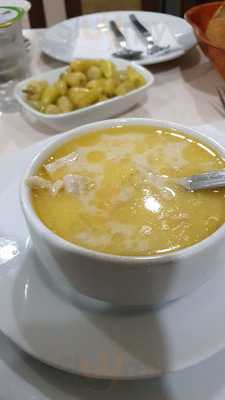 Yeni Fenerbahce Iskembe & Kebap Salonu