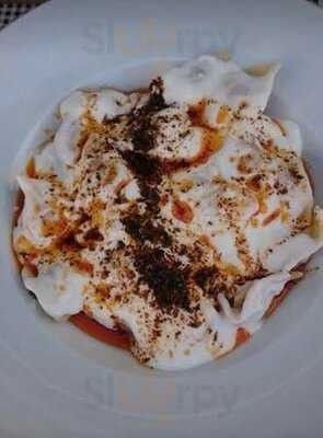 Kurtköy Çiğ Börek Ve Mantı Evi