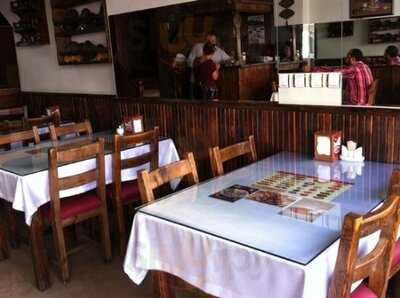 Koca Usta Karadeniz Pide Salonu