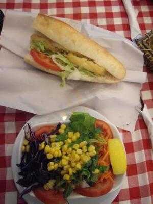 Kayıkçılar Balık & Midye Restaurant