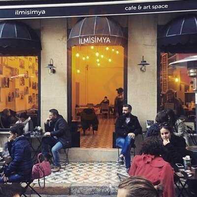 Ilmisimya Cafe & Art Space